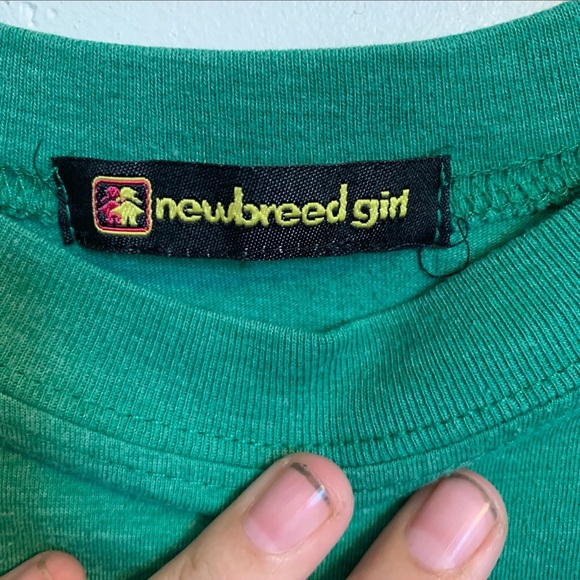 Irish Girls Know How to Party tee - Picture 3 of 4